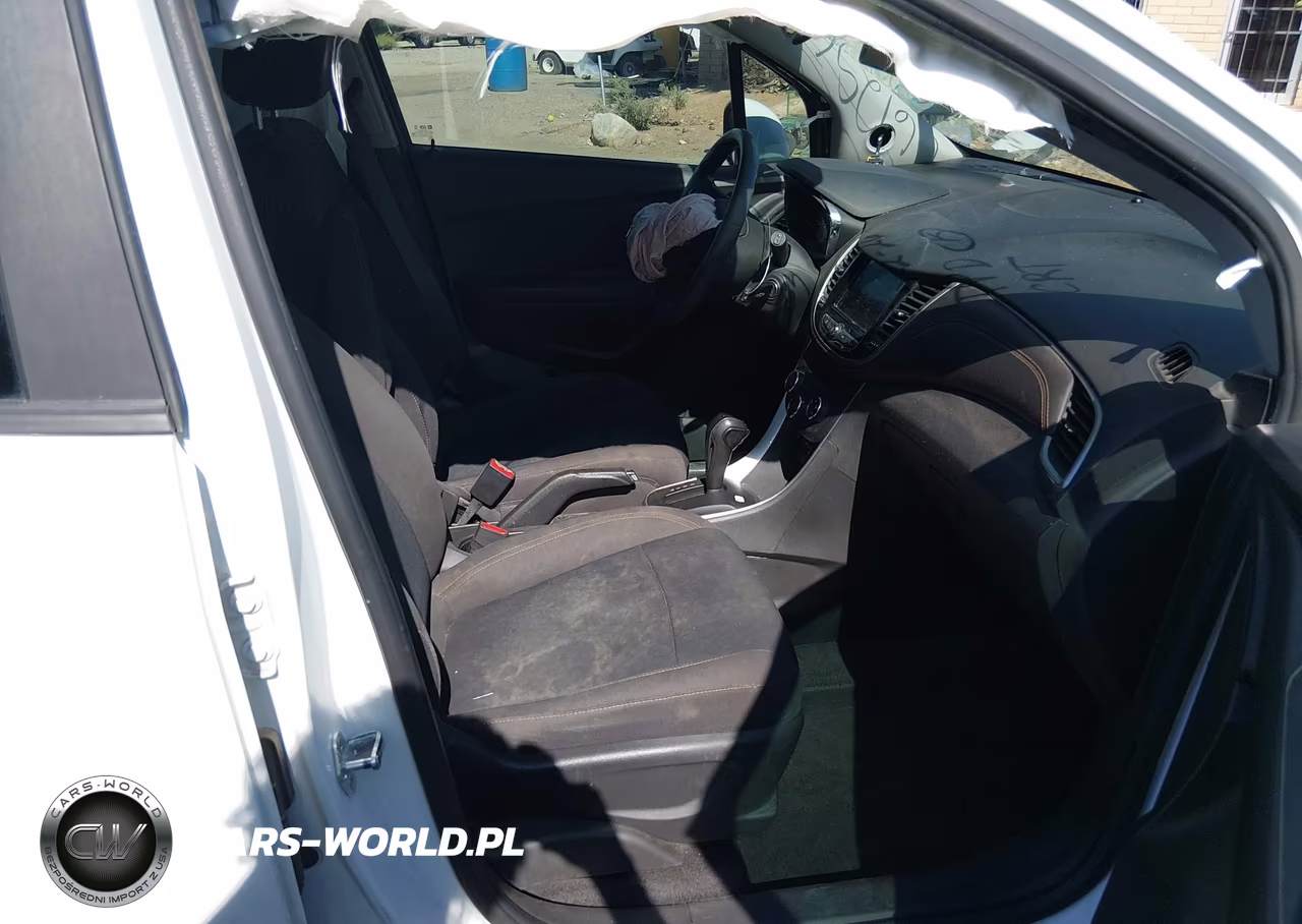 2020 Chevrolet Trax Fwd Ls VIN:KL7CJKSB6LB061296 - 5