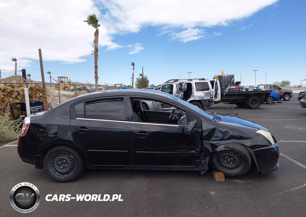 2010 Nissan Sentra 2.0S VIN:3N1AB6AP9AL706145 - 13
