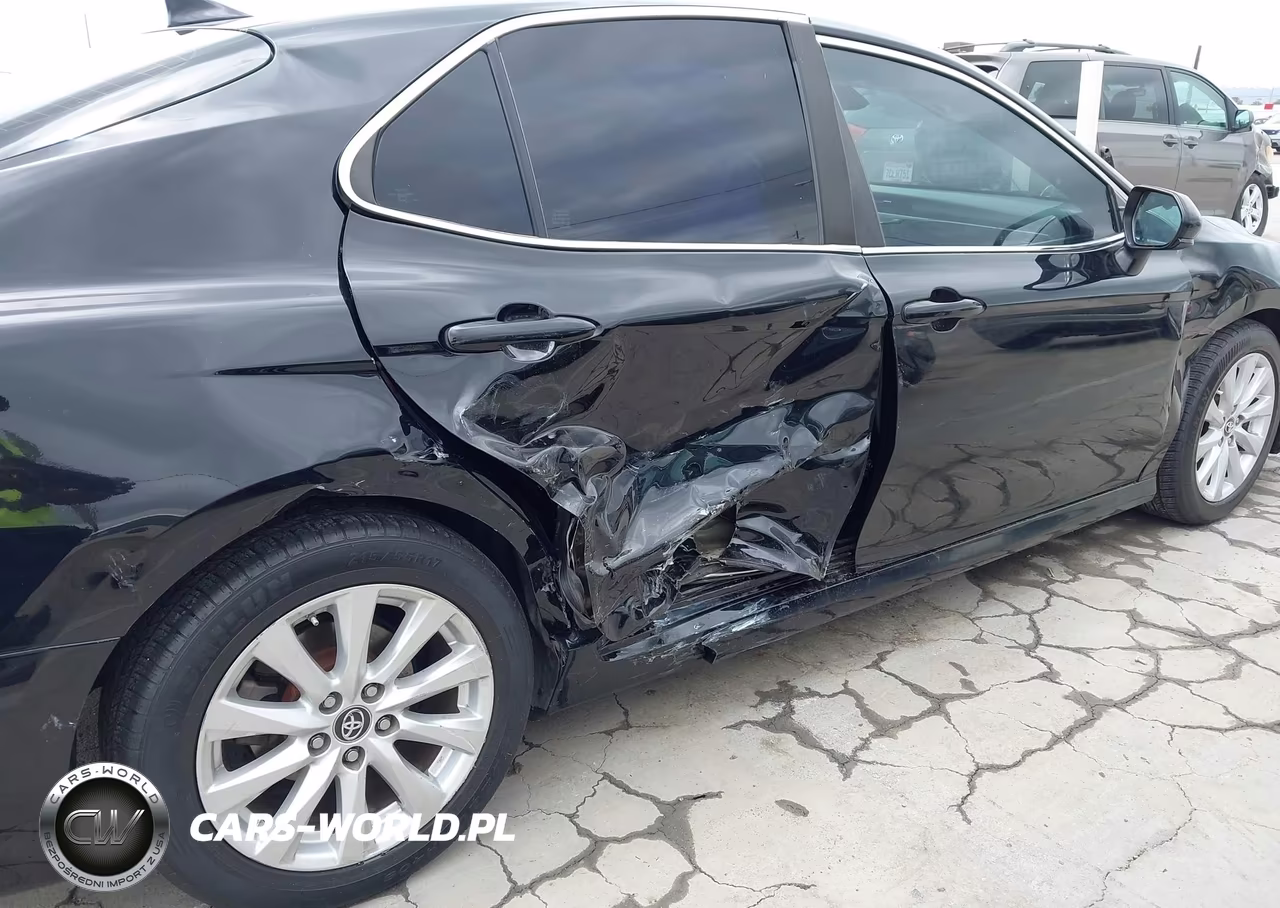 2019 Toyota Camry Le VIN:4T1B11HK5KU733962 - 6
