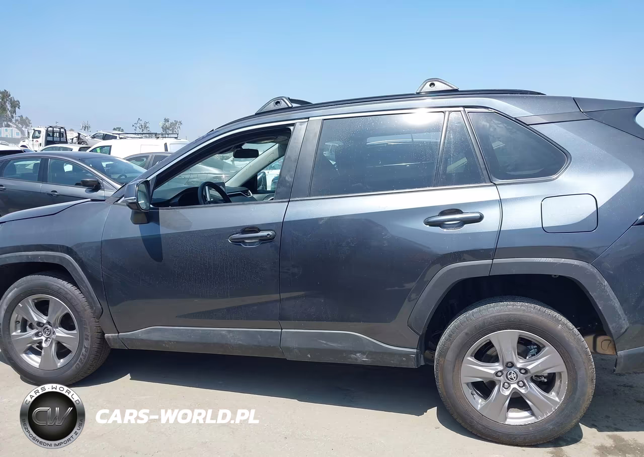 2024 Toyota Rav4 Xle VIN:2T3W1RFV5RC253663 - 14