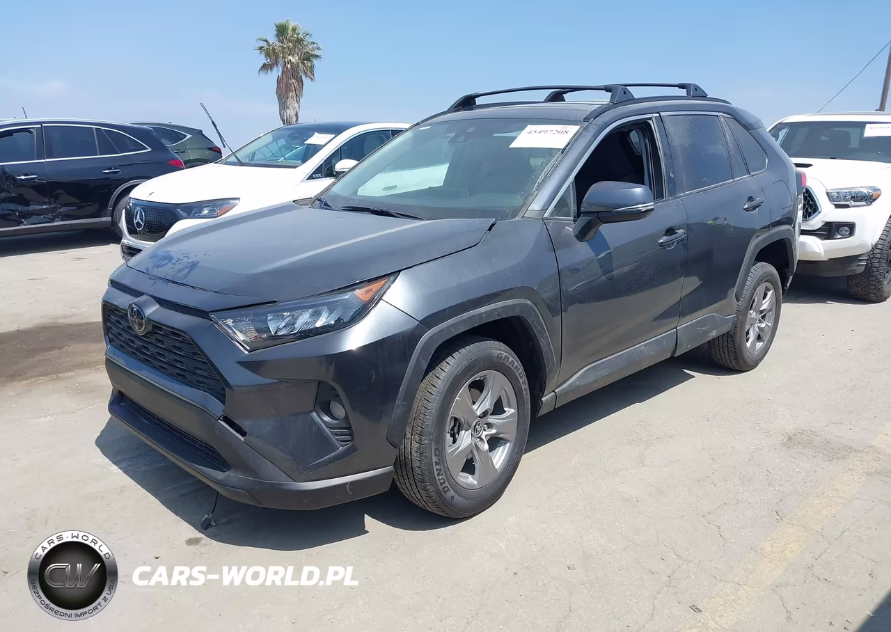 2024 Toyota Rav4 Xle VIN:2T3W1RFV5RC253663 - 2