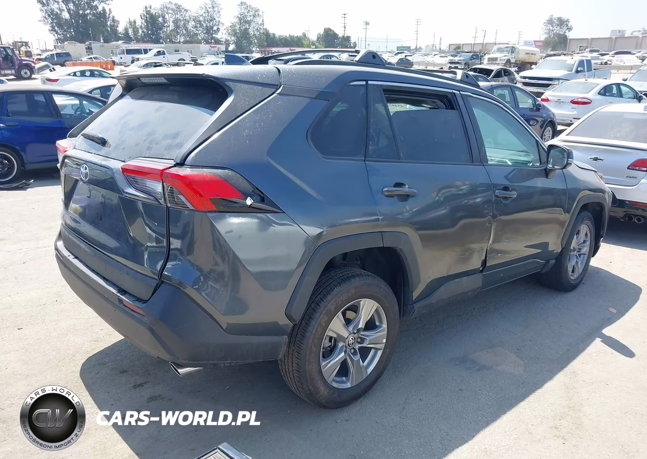 2024 Toyota Rav4 Xle VIN:2T3W1RFV5RC253663 - 4