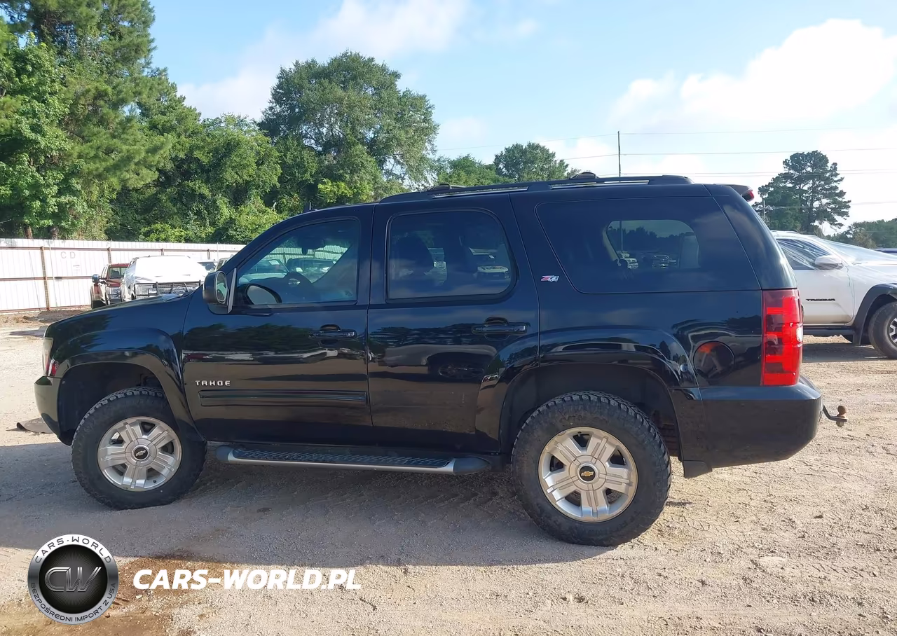 2012 Chevrolet Tahoe Lt VIN:1GNSKBE02CR149315 - 14