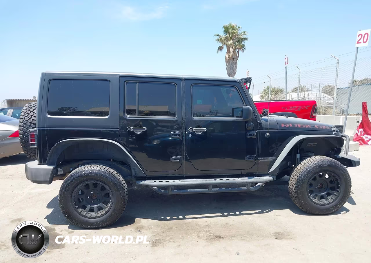 2013 Jeep Wrangler Unlimited Rubicon VIN:1C4BJWFG2DL699603 - 12