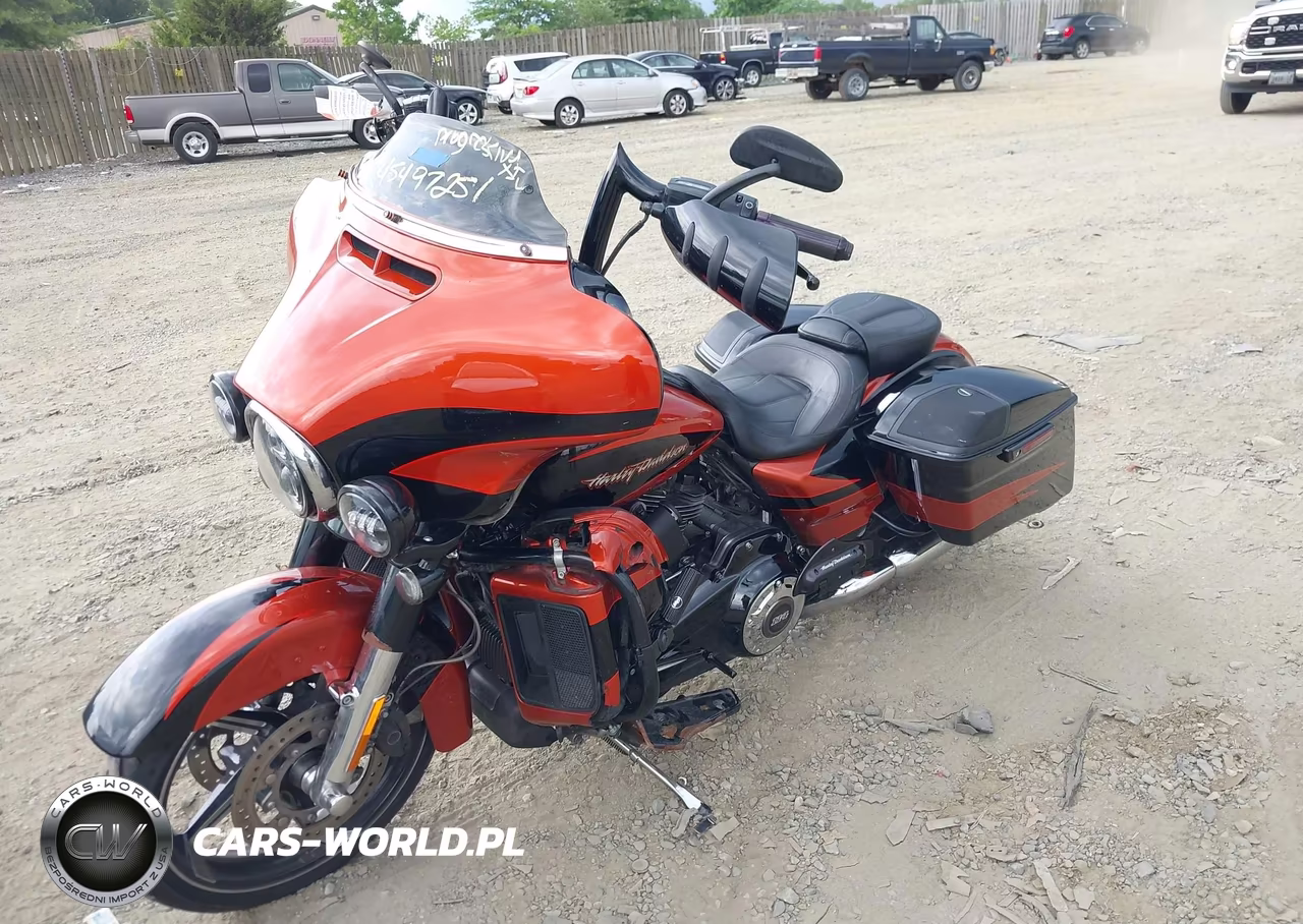2017 Harley-Davidson Flhxse Cvo Street Glide VIN:1HD1PXF17HB961489 - 2