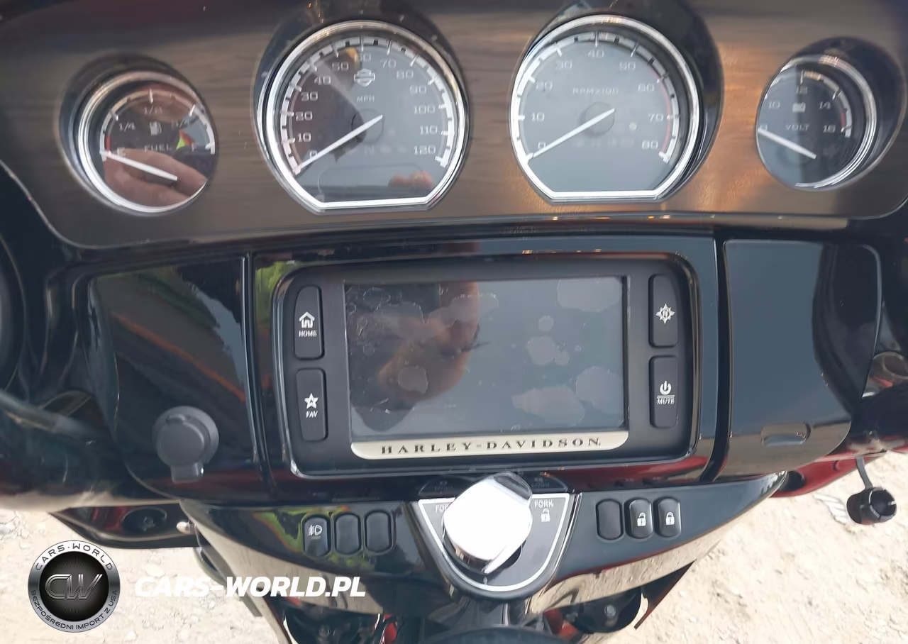 2017 Harley-Davidson Flhxse Cvo Street Glide VIN:1HD1PXF17HB961489 - 7