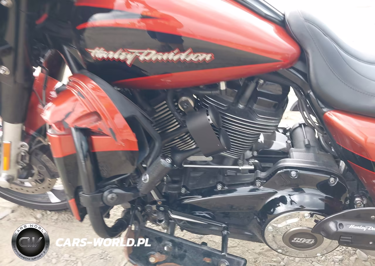 2017 Harley-Davidson Flhxse Cvo Street Glide VIN:1HD1PXF17HB961489 - 9