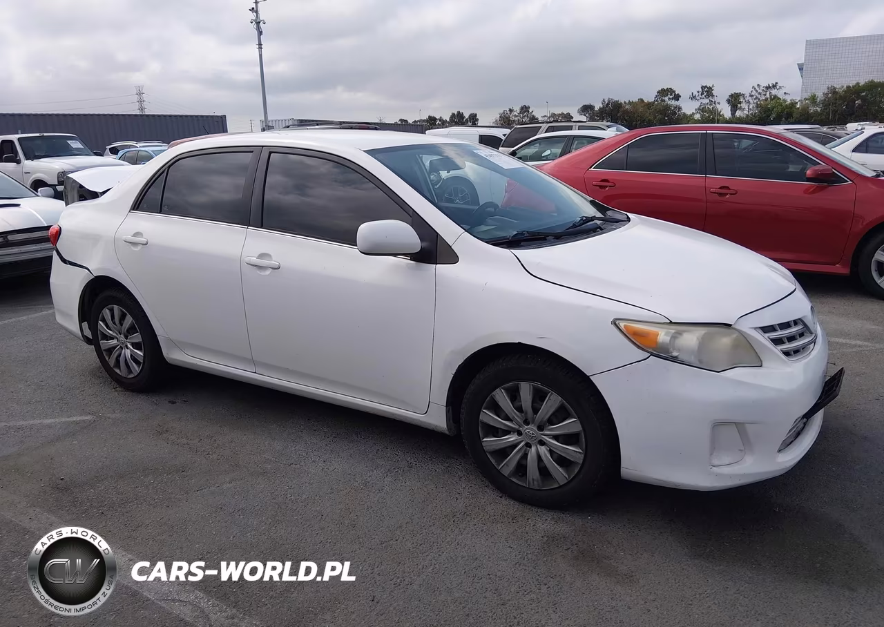 2013 Toyota Corolla Le VIN:5YFBU4EE0DP138481 - 13