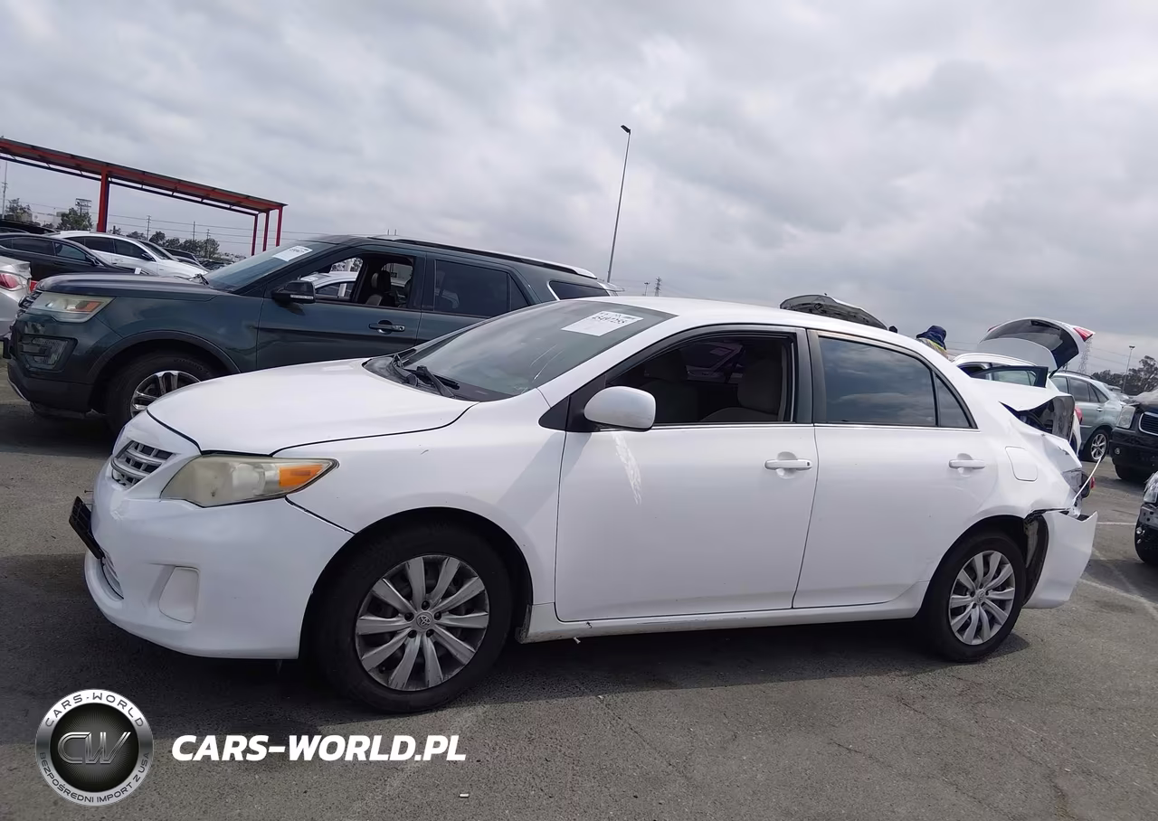2013 Toyota Corolla Le VIN:5YFBU4EE0DP138481 - 14