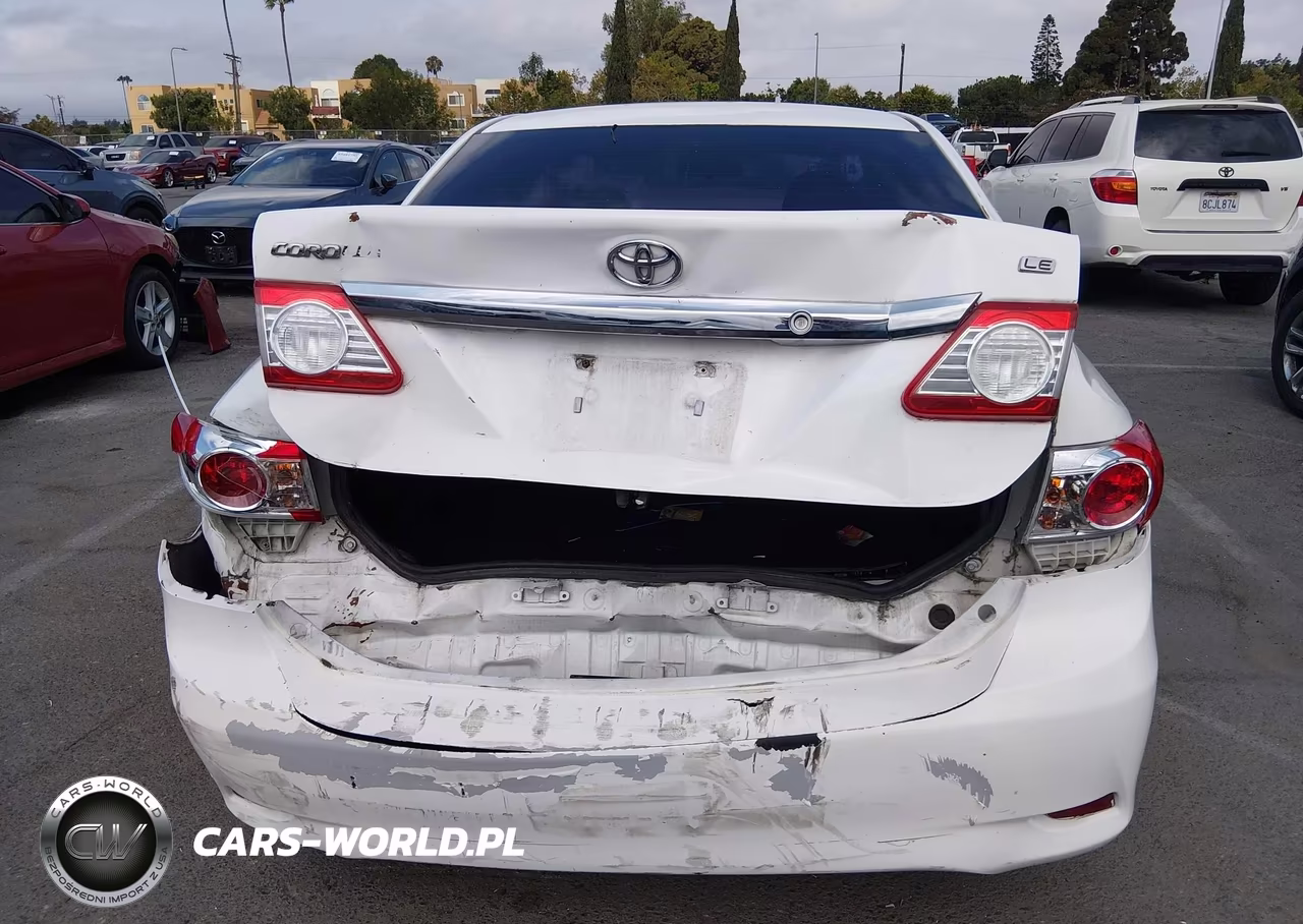 2013 Toyota Corolla Le VIN:5YFBU4EE0DP138481 - 16