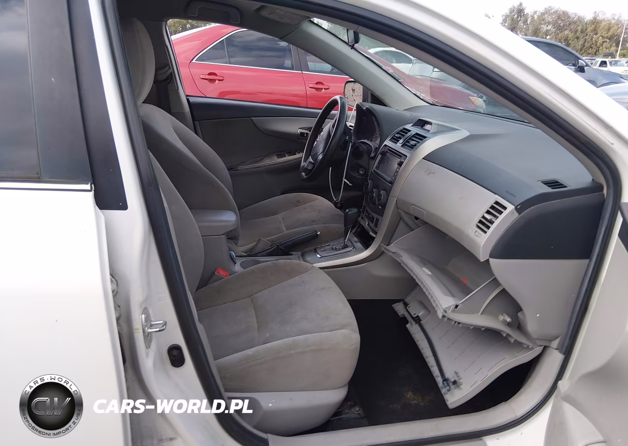 2013 Toyota Corolla Le VIN:5YFBU4EE0DP138481 - 5