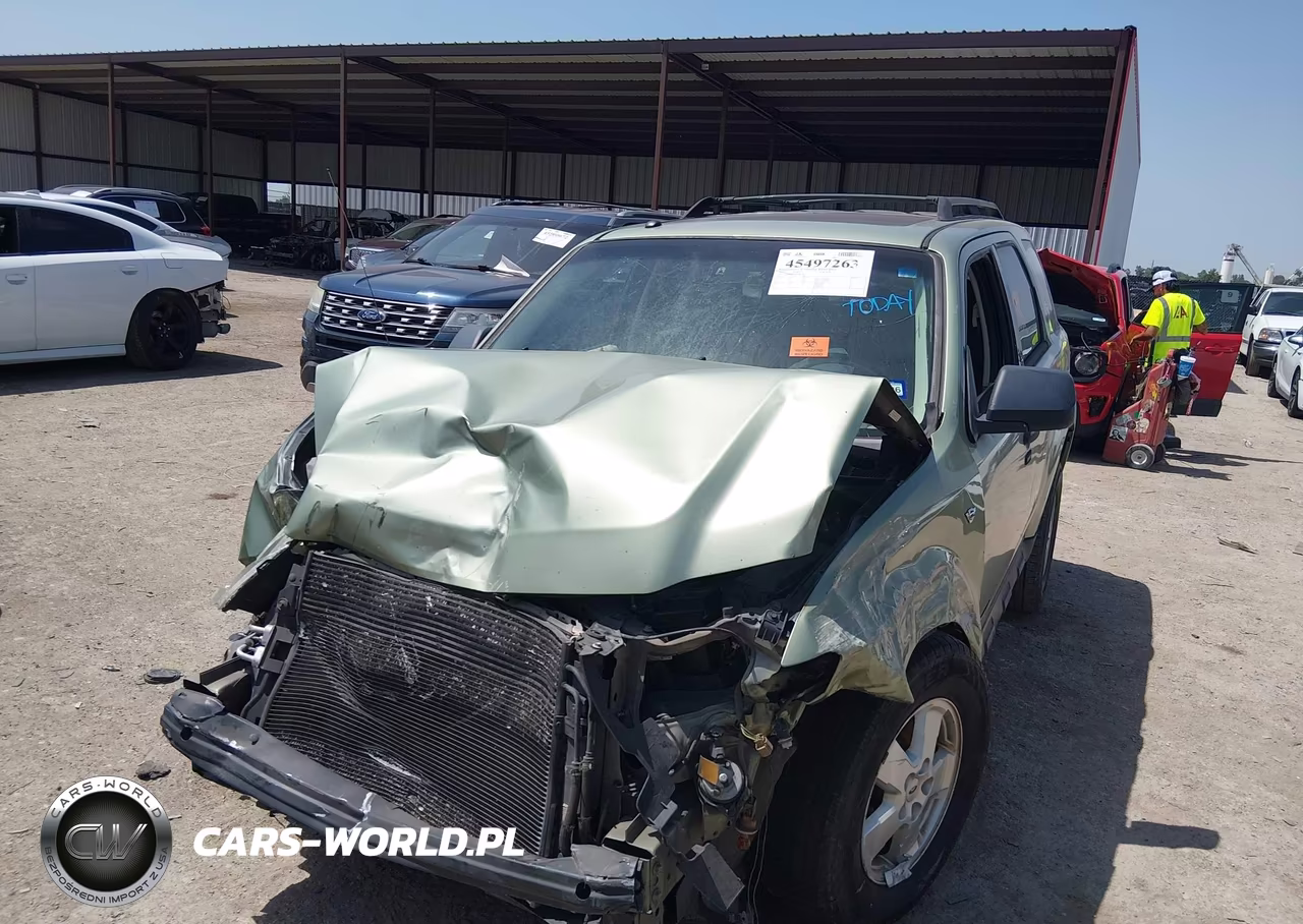 2008 Ford Escape Xlt VIN:1FMCU03158KA14090 - 2
