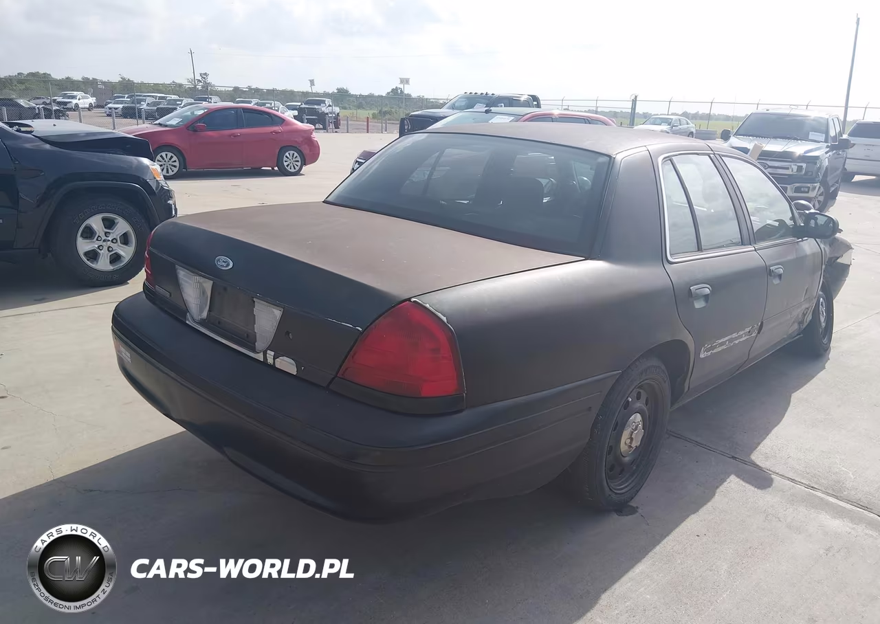 2008 Ford Crown Victoria Police-Police Interceptor VIN:2FAHP71V78X150479 - 4