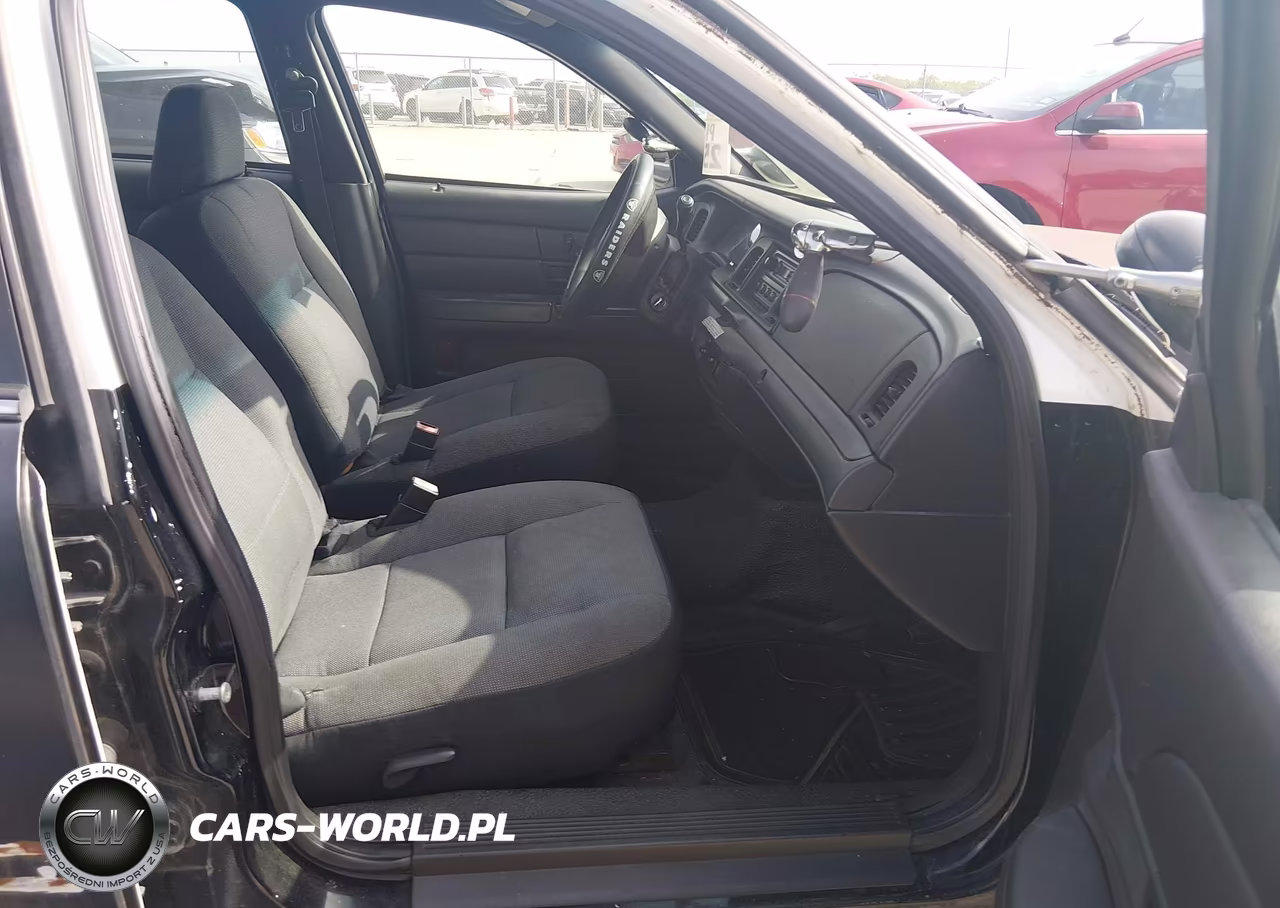 2008 Ford Crown Victoria Police-Police Interceptor VIN:2FAHP71V78X150479 - 5