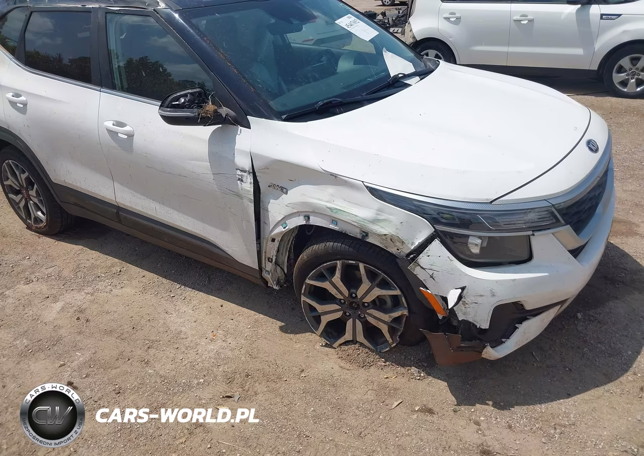 2021 Kia Seltos S Turbo VIN:KNDEUCA23M7093881 - 6