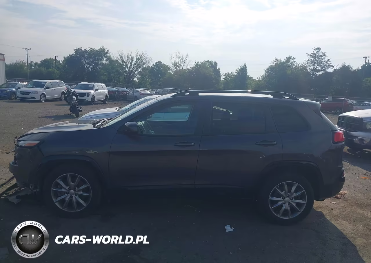 2018 Jeep Cherokee Latitude Tech Connect Fwd VIN:1C4PJLCX1JD587714 - 14
