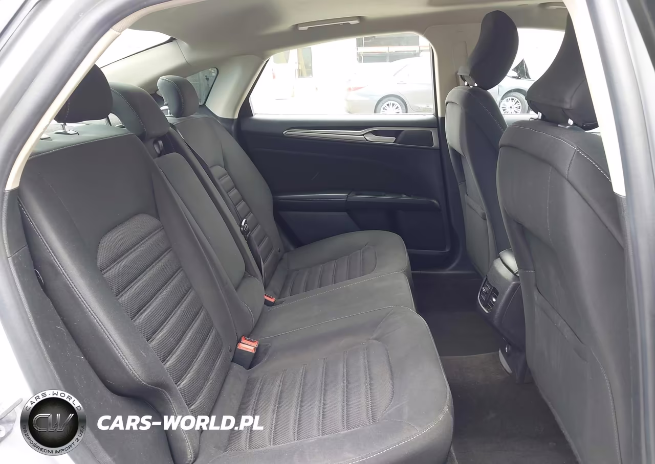 2018 Ford Fusion Hybrid Se VIN:3FA6P0LU4JR247808 - 8