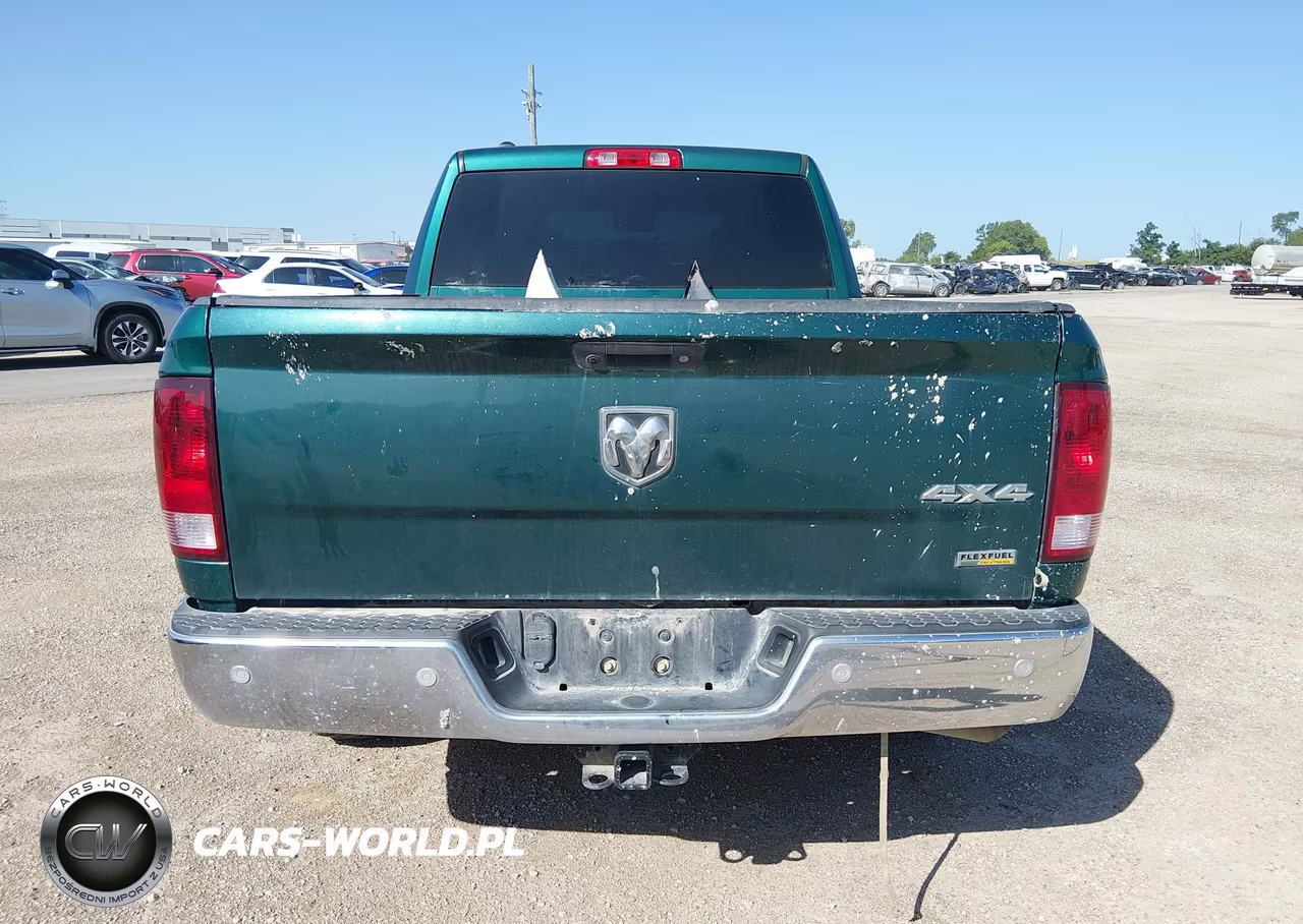 2019 Ram 1500 Classic Tradesman 4X4 6'4 Box VIN:1C6RR7FG0KS645319 - 16