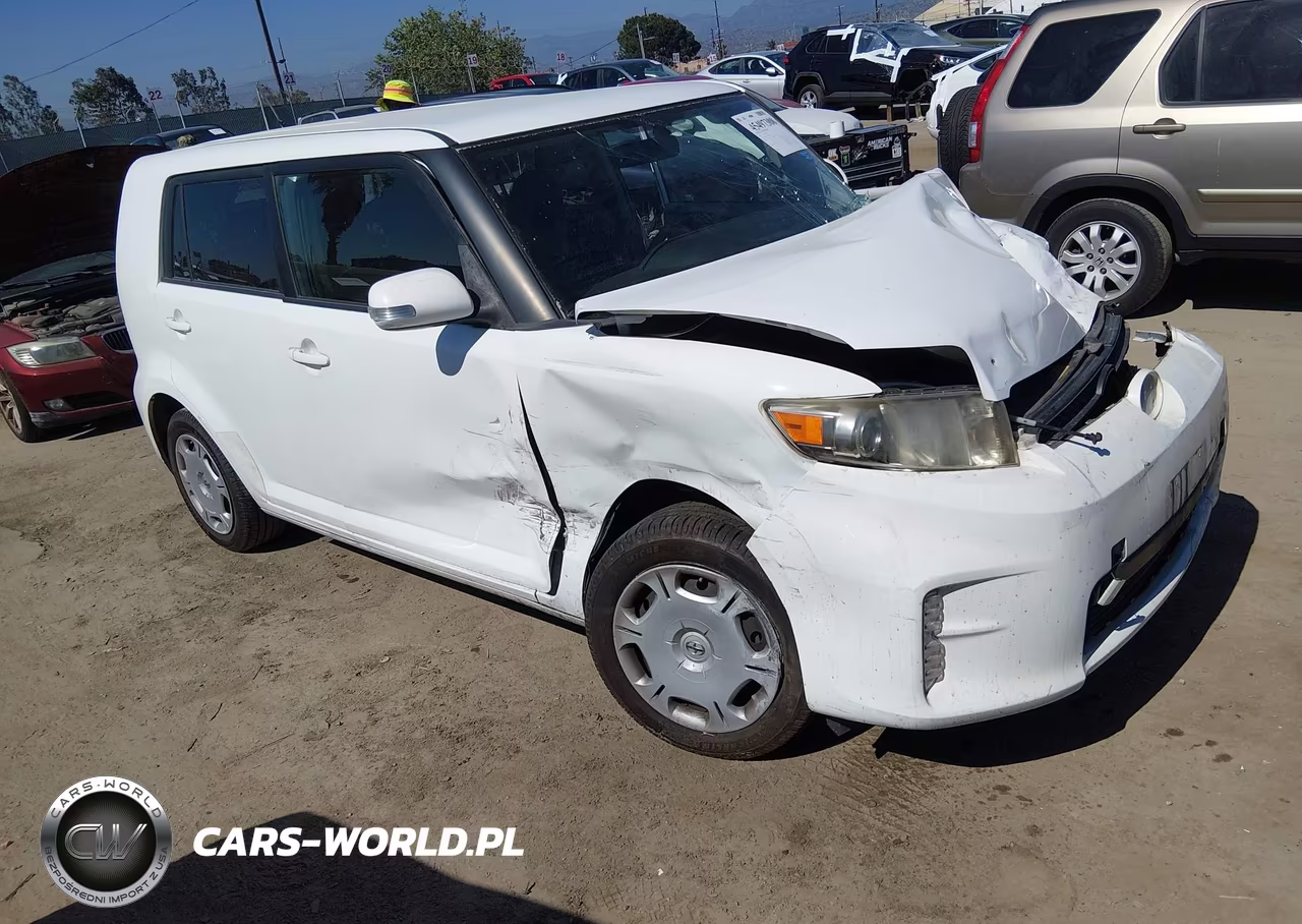 2014 Scion Xb – zdjęcie 1 z 16