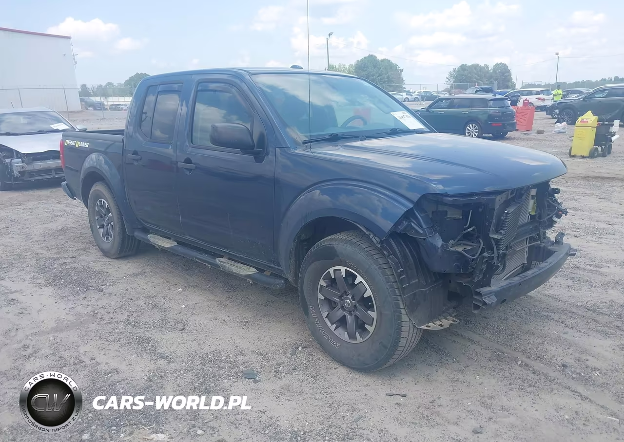 2015 Nissan Frontier Desert Runner