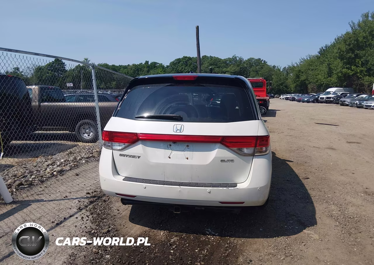 2015 Honda Odyssey Touring-Touring Elite VIN:5FNRL5H99FB045916 - 16