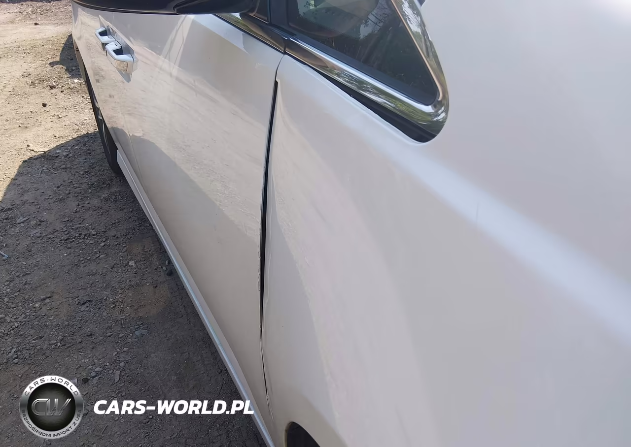 2015 Honda Odyssey Touring-Touring Elite VIN:5FNRL5H99FB045916 - 19