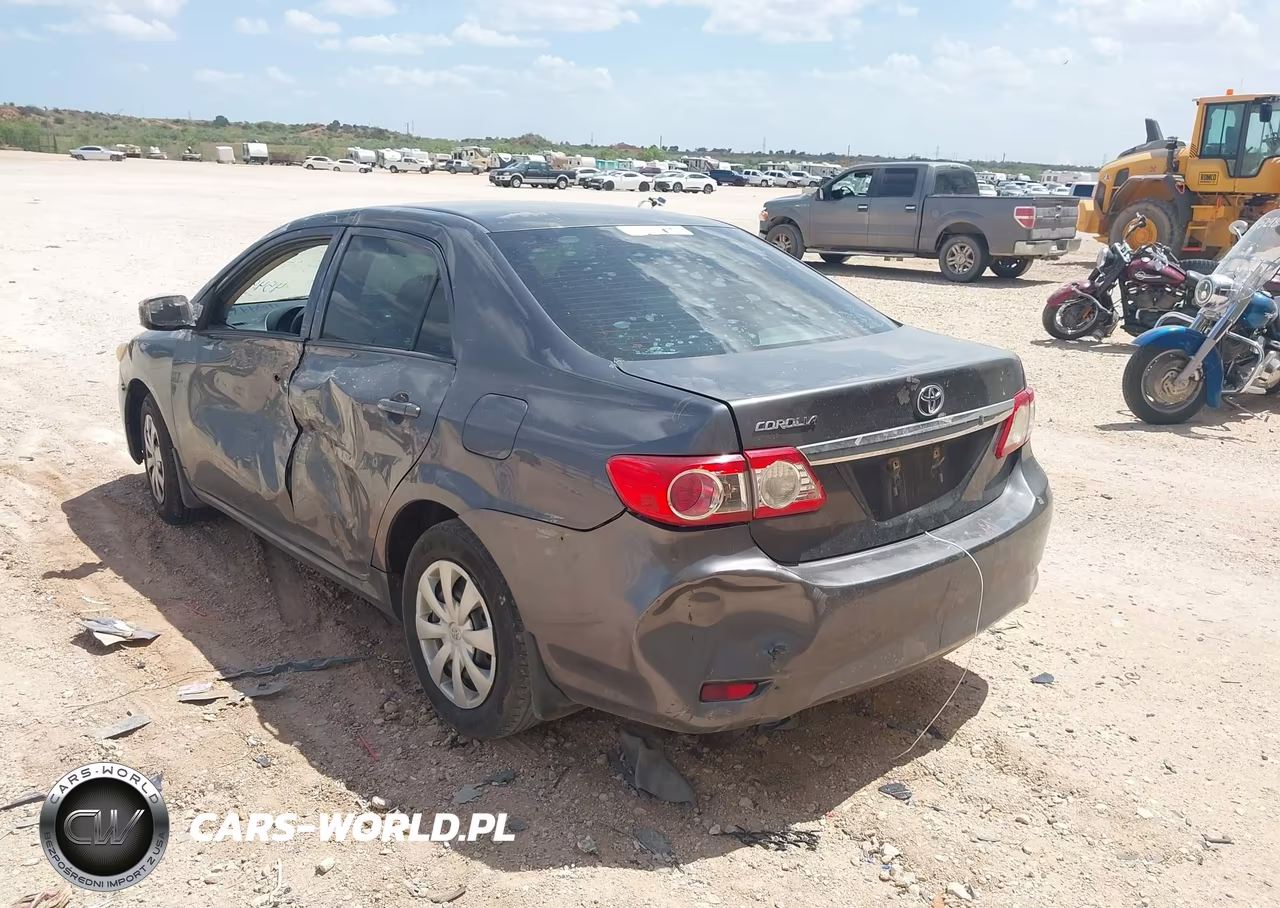 2013 Toyota Corolla L VIN:5YFBU4EE1DP192551 - 3
