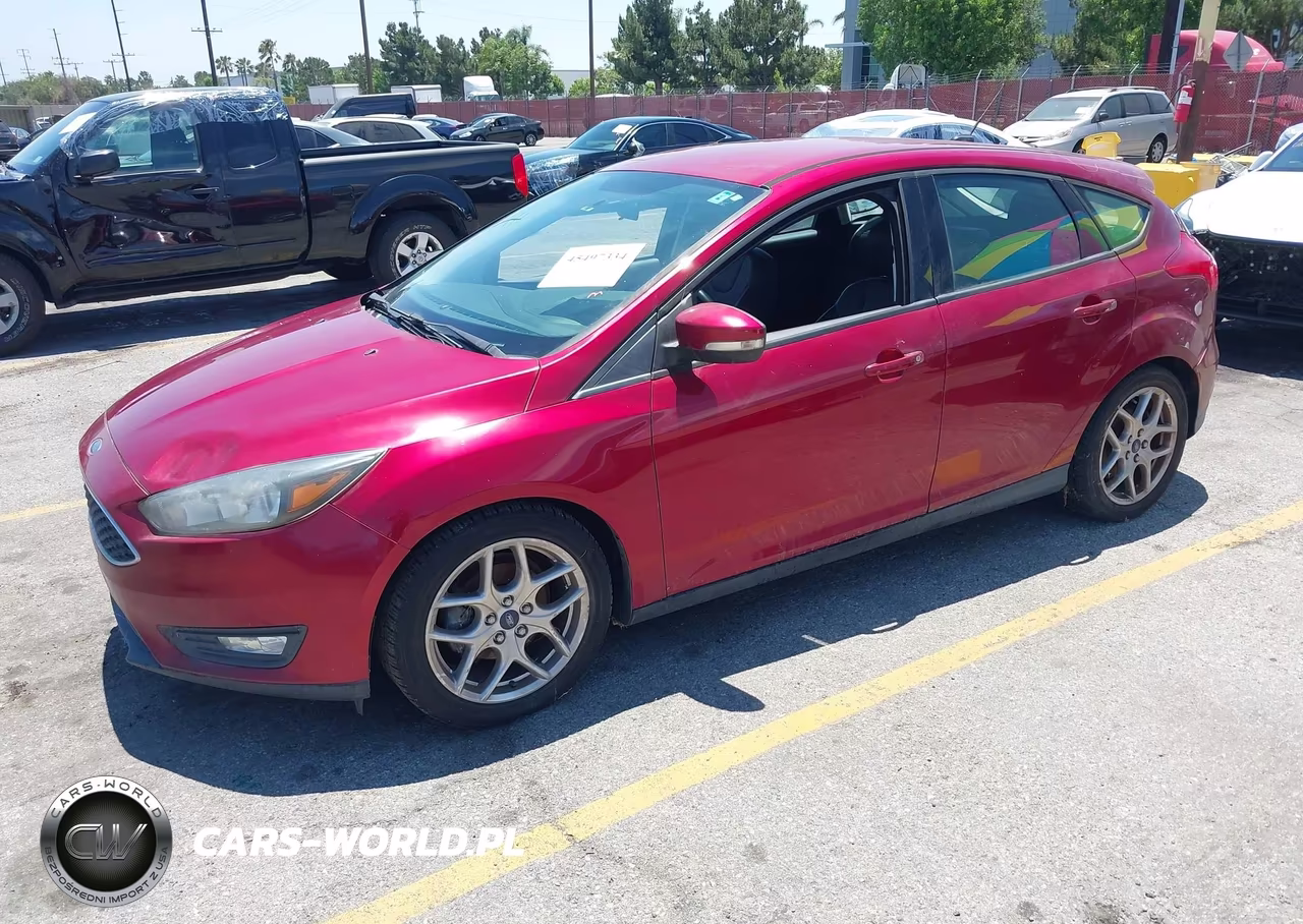 2015 Ford Focus Se VIN:1FADP3K27FL256727 - 2