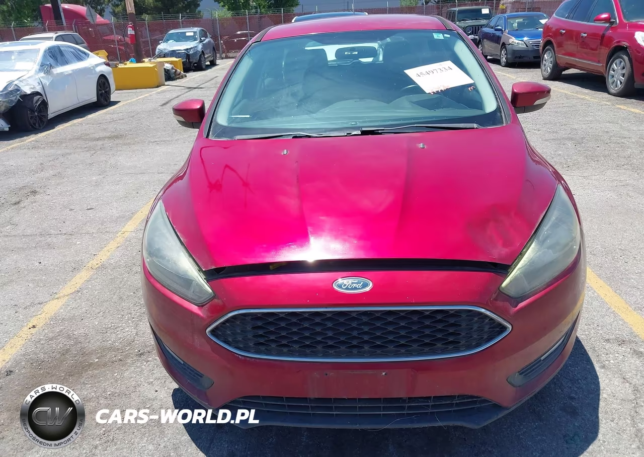 2015 Ford Focus Se VIN:1FADP3K27FL256727 - 6