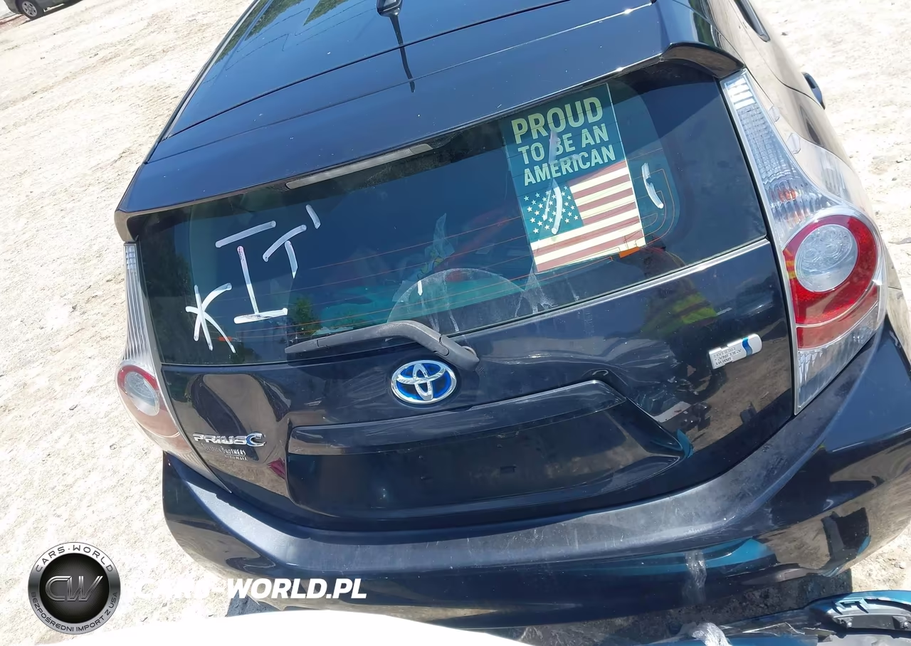 2013 Toyota Prius C One VIN:JTDKDTB39D1554949 - 16