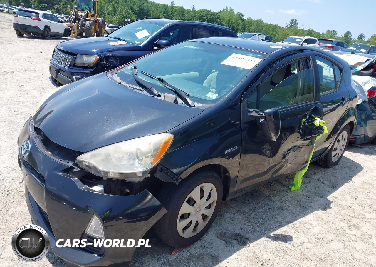 2013 Toyota Prius C One VIN:JTDKDTB39D1554949 - 2