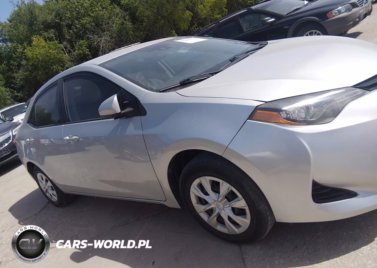 2019 Toyota Corolla L VIN:5YFBURHE4KP868691 - 13
