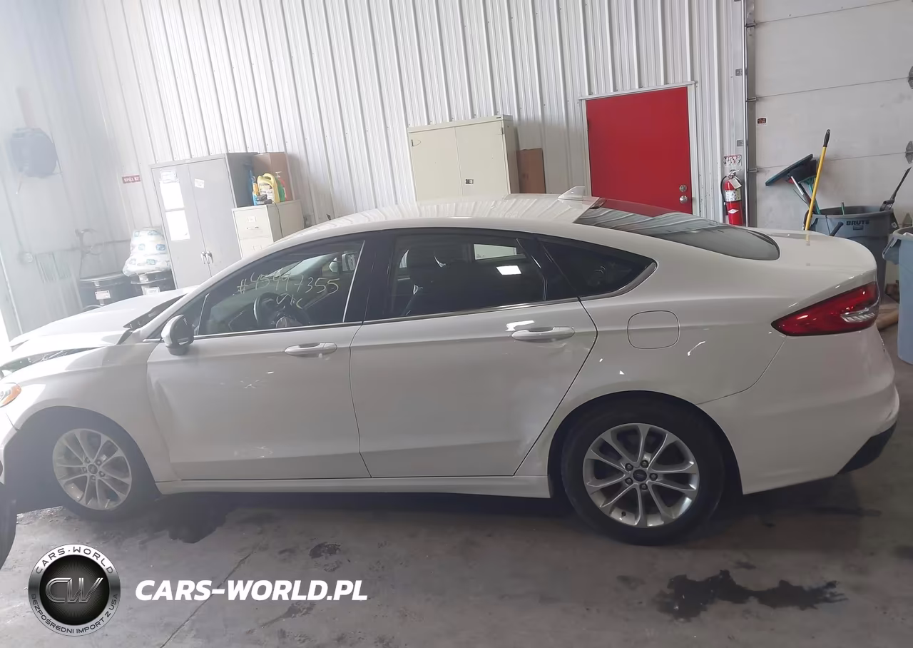 2019 Ford Fusion Se VIN:3FA6P0HD7KR203943 - 14
