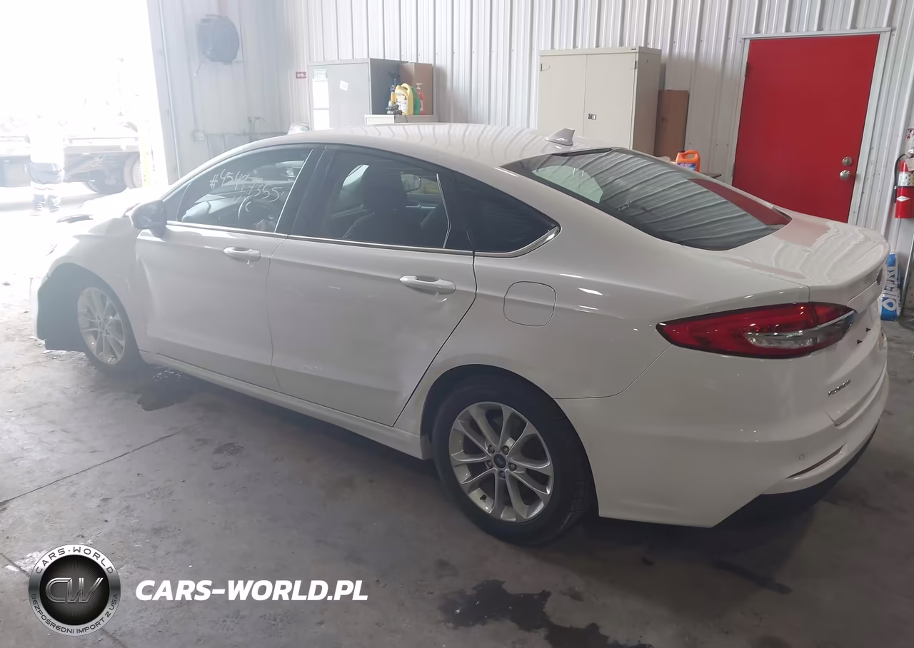2019 Ford Fusion Se VIN:3FA6P0HD7KR203943 - 3