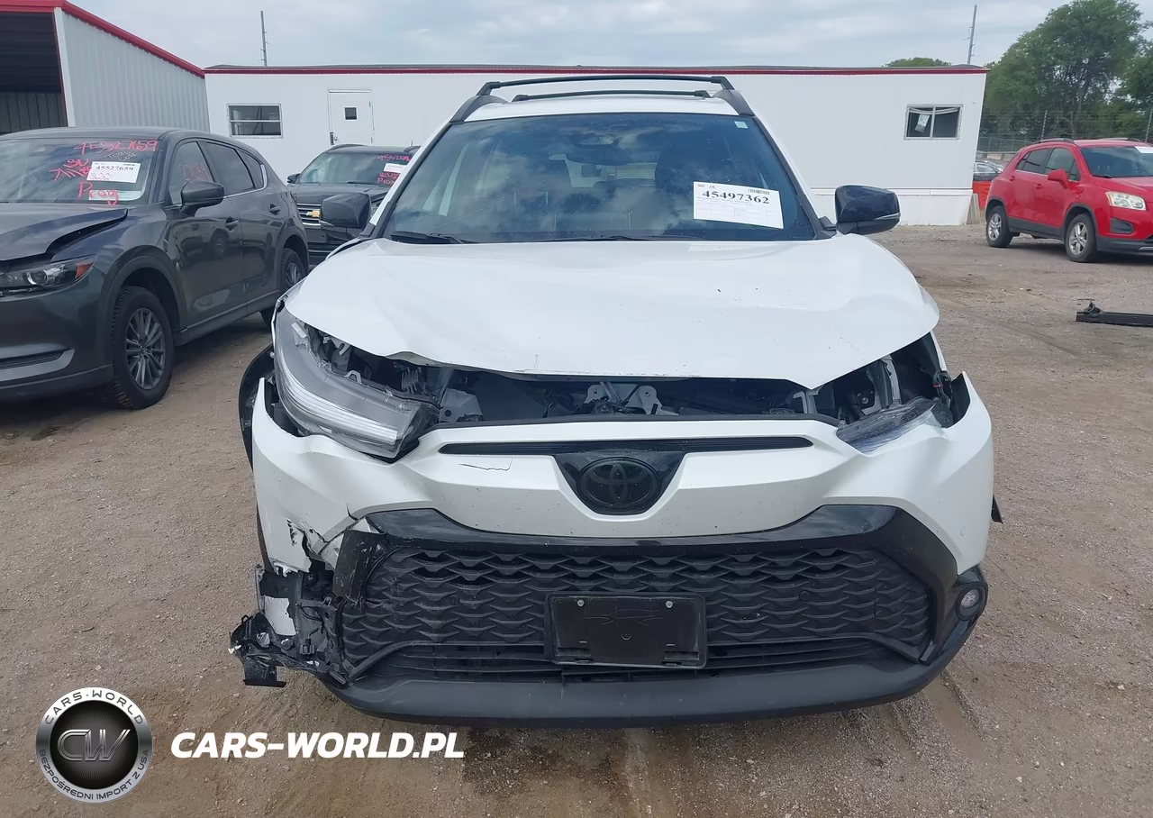 2025 Toyota Corolla Cross Hybrid Xse VIN:7MUFBABG3SV089251 - 6