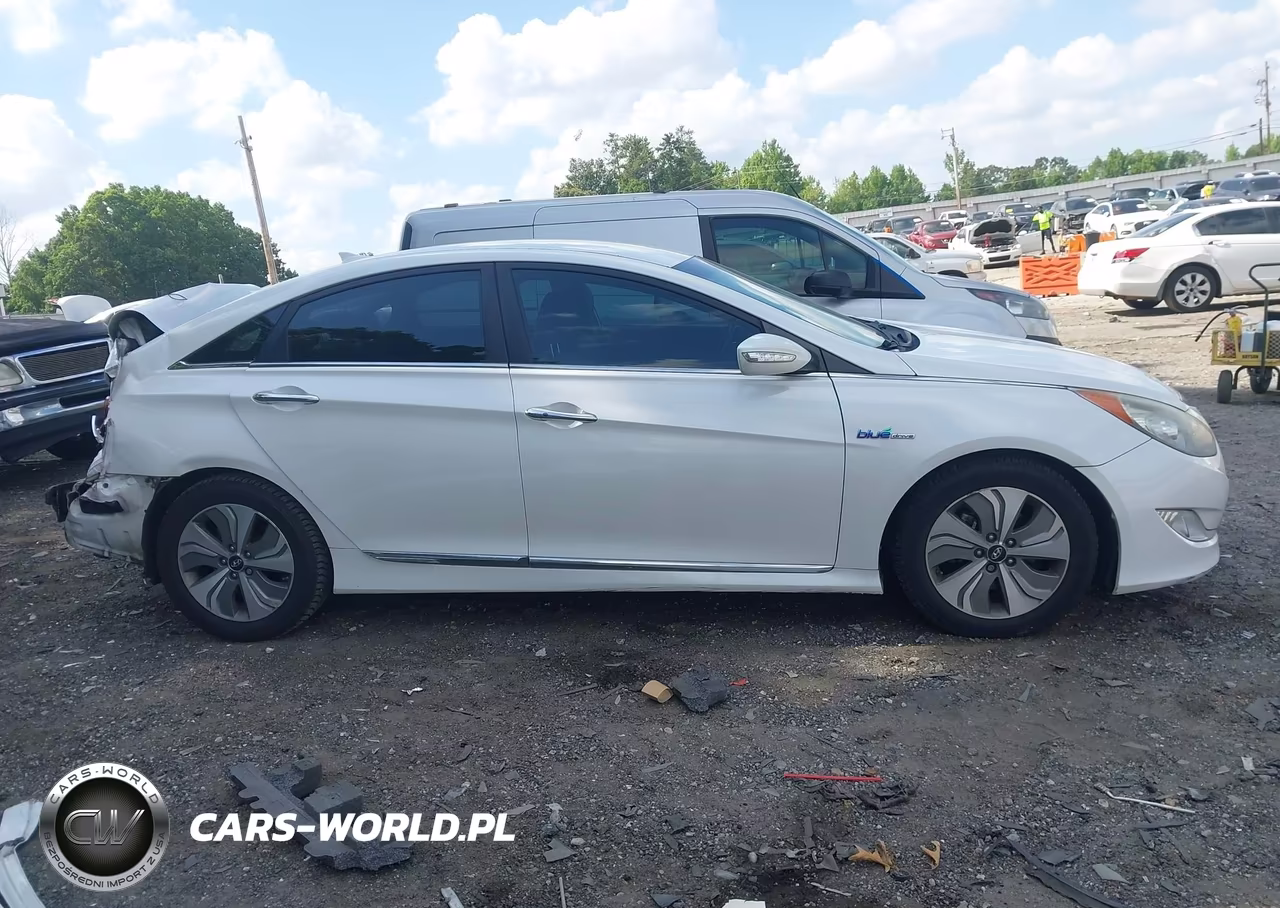 2013 Hyundai Sonata Hybrid Limited VIN:KMHEC4A41DA091653 - 13