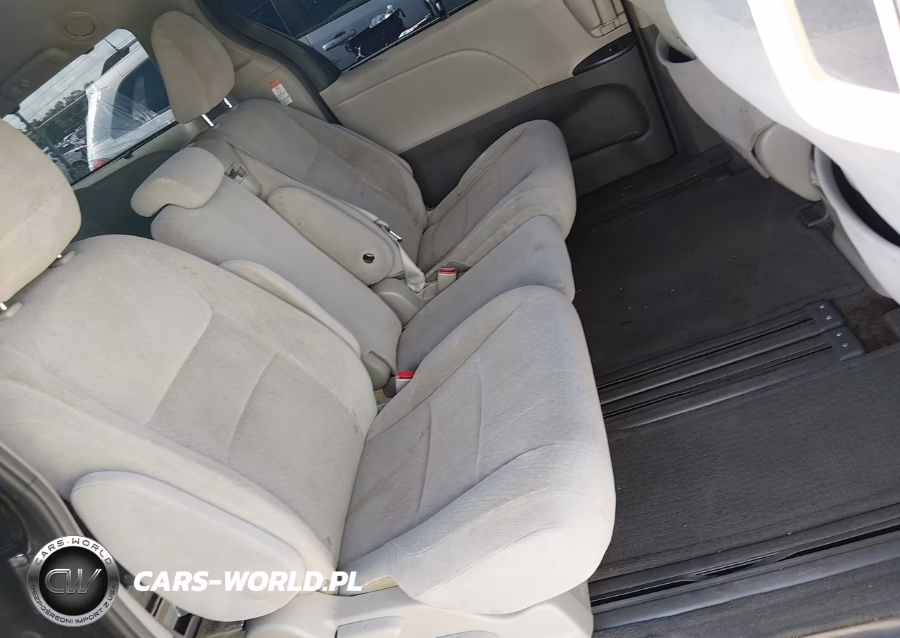 2015 Toyota Sienna Le 8 Passenger VIN:5TDKK3DC8FS660818 - 8