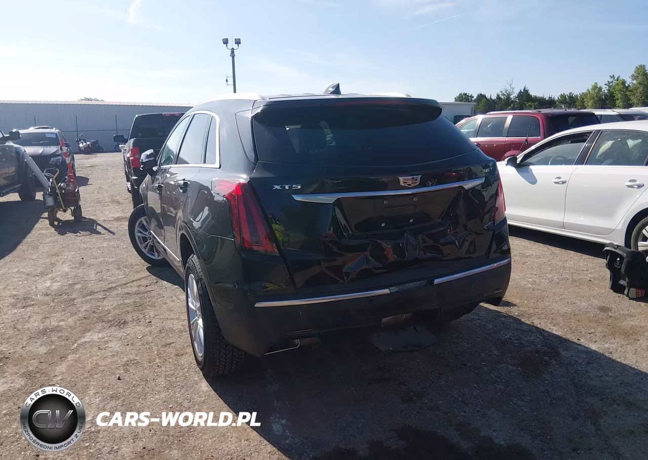 2022 Cadillac Xt5 Fwd Luxury VIN:1GYKNAR4XNZ123243 - 3