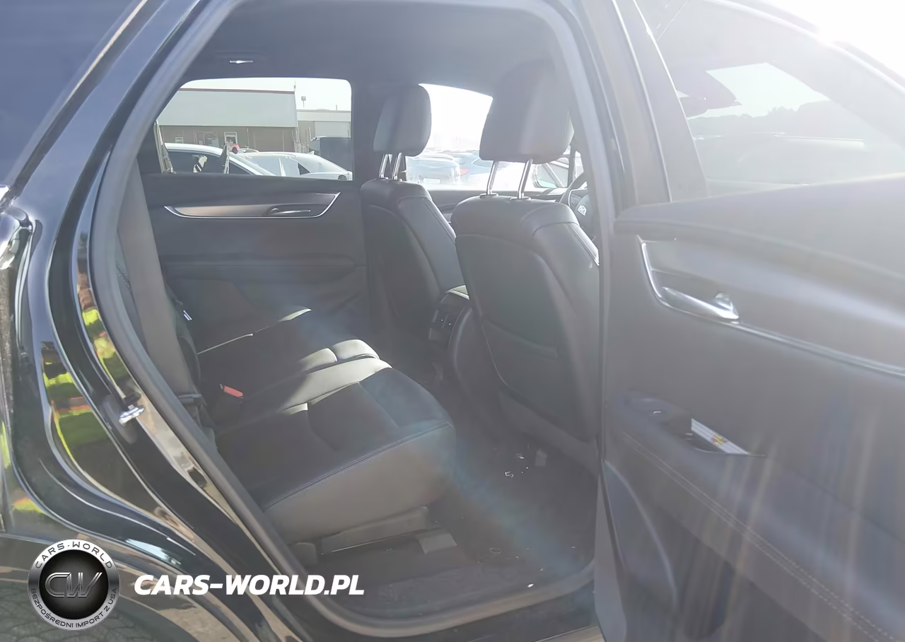 2022 Cadillac Xt5 Fwd Luxury VIN:1GYKNAR4XNZ123243 - 8