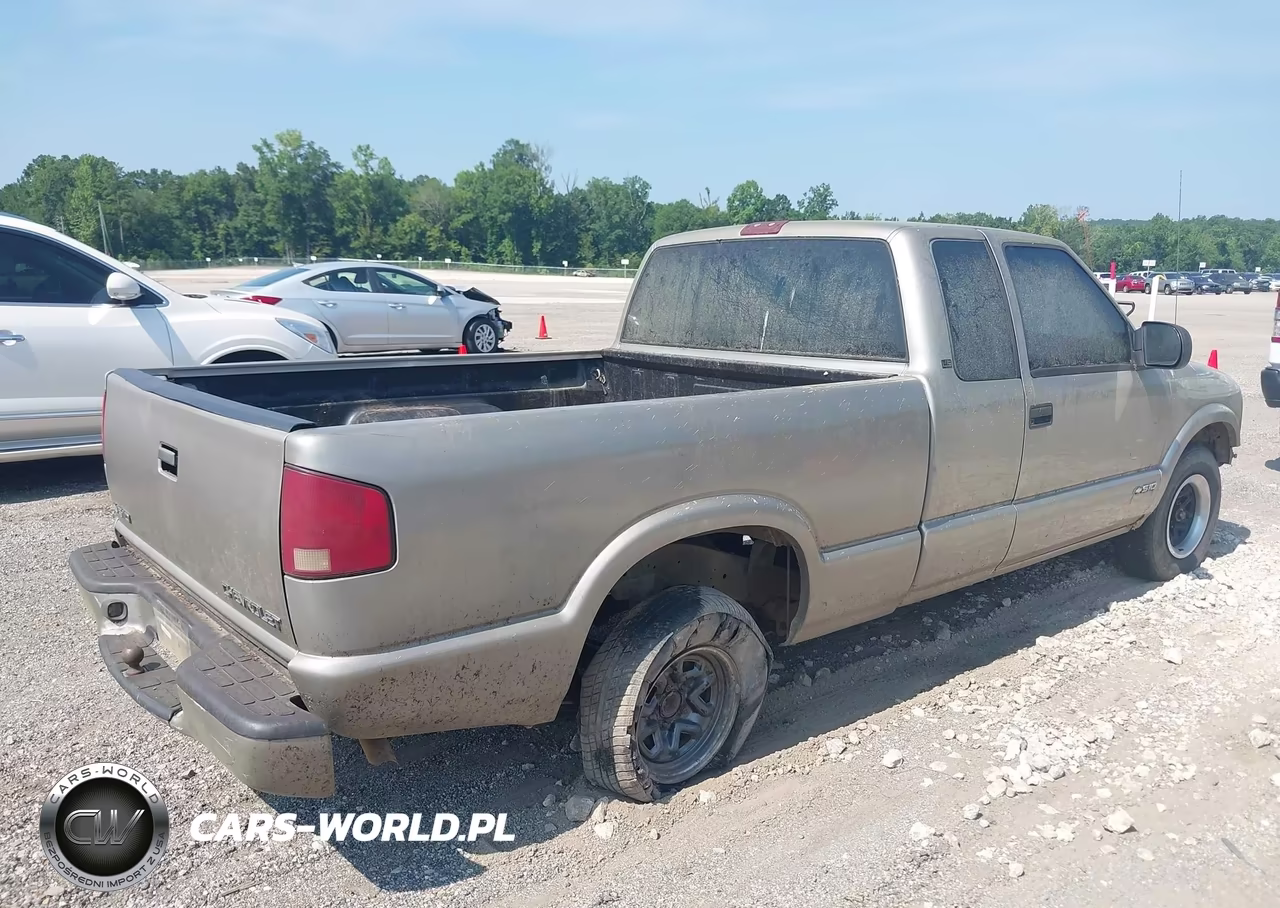 1999 Chevrolet S-10 Ls VIN:1GCCS194XXK230792 - 4