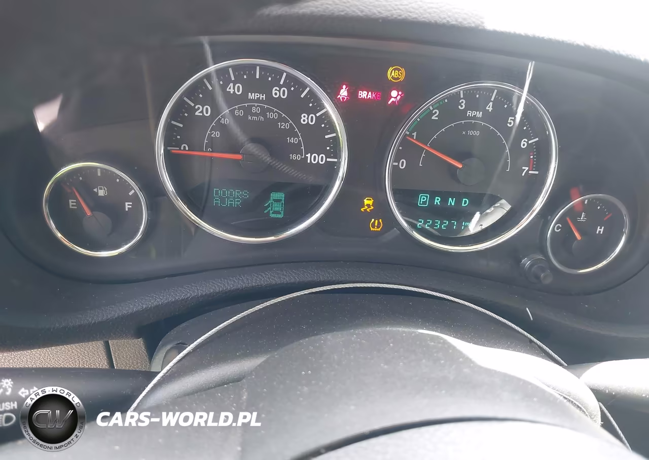 2017 Jeep Wrangler Unlimited Sport VIN:1C4HJWDG1HL530336 - 7