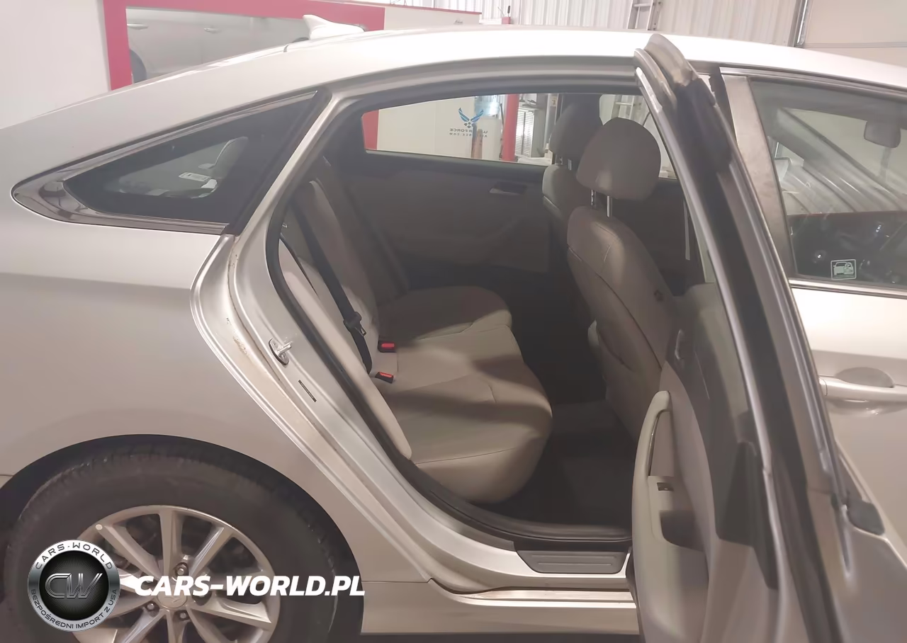 2019 Hyundai Sonata Eco VIN:5NPE24AA1KH801590 - 8