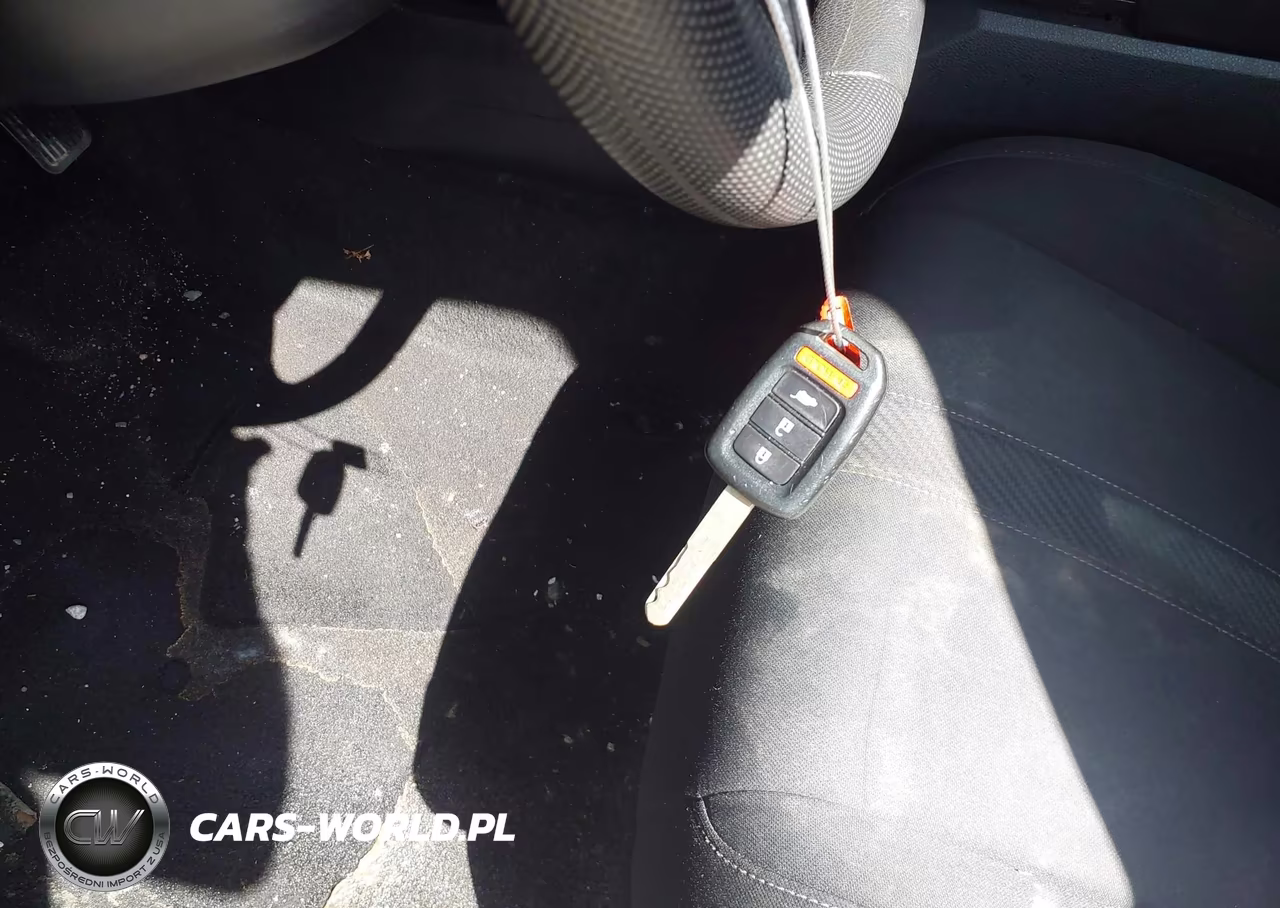 2019 Honda Civic Lx VIN:SHHFK7H37KU415802 - 11