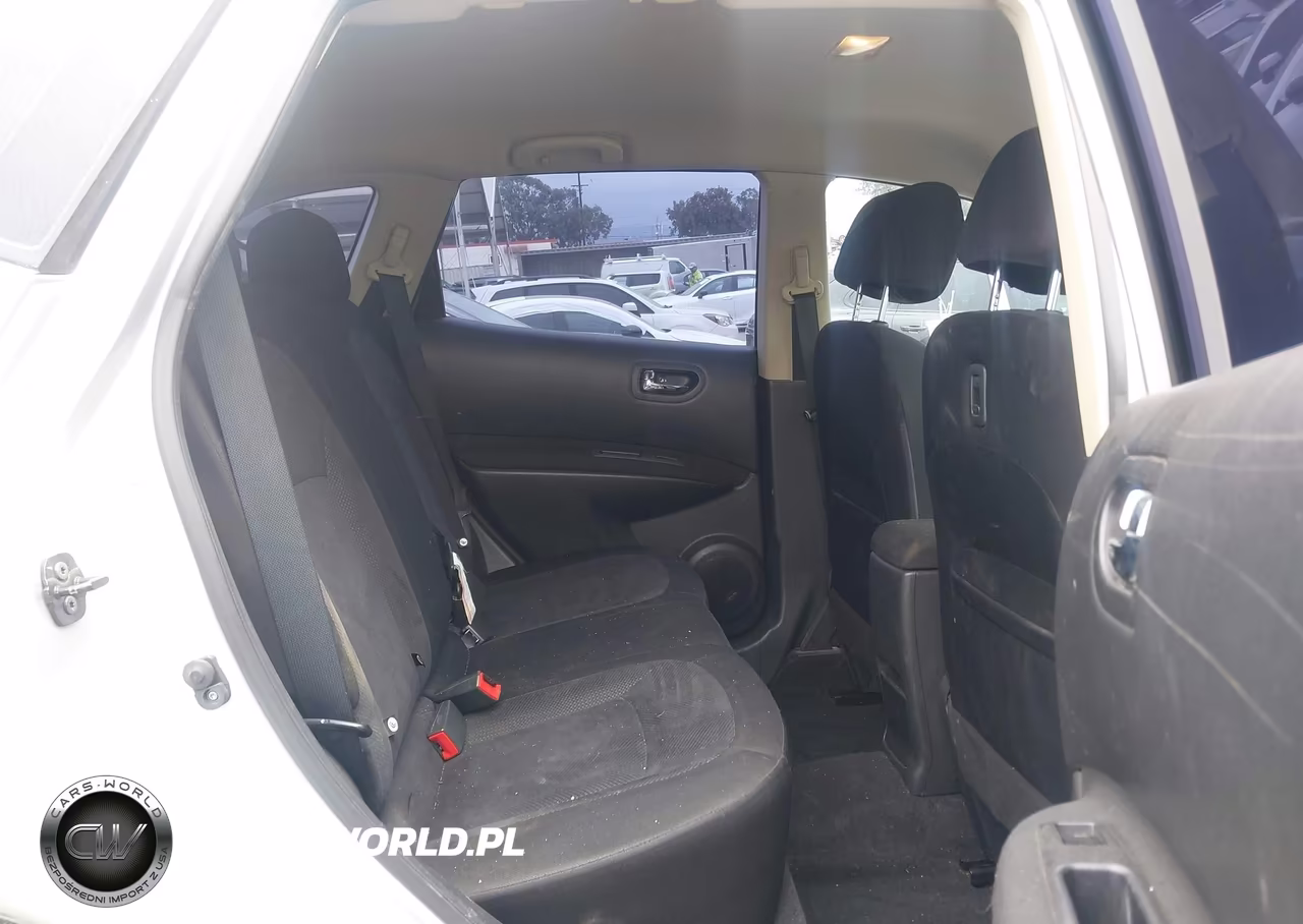 2014 Nissan Rogue Select S VIN:JN8AS5MT6EW611806 - 8