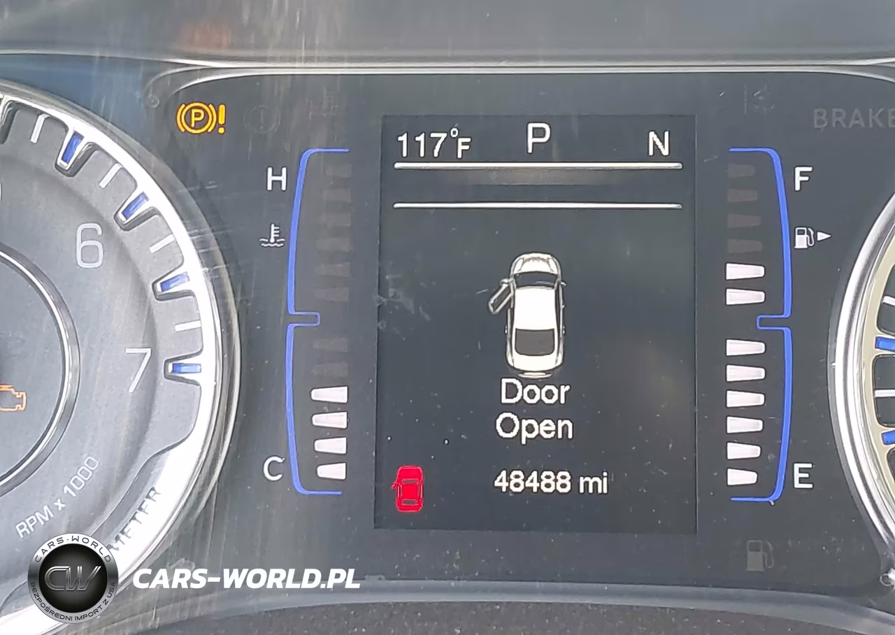 2017 Chrysler 200 Limited Platinum VIN:1C3CCCAB4HN505354 - 15