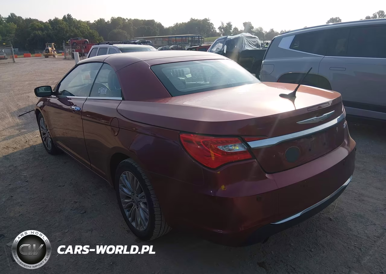 2013 Chrysler 200 Limited VIN:1C3BCBFG1DN614956 - 3