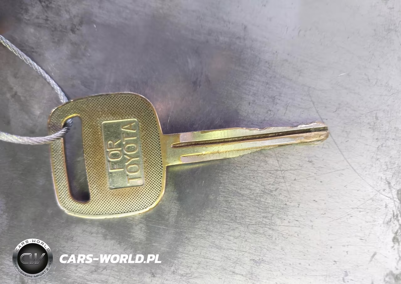 1996 Toyota Camry Dx-Le-Xle VIN:4T1BG12K3TU696497 - 11