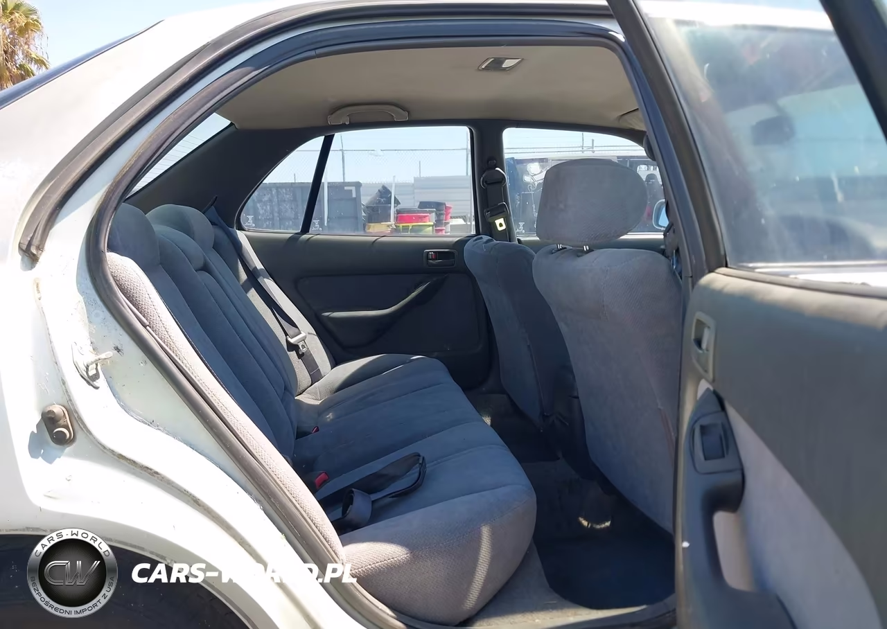 1996 Toyota Camry Dx-Le-Xle VIN:4T1BG12K3TU696497 - 8