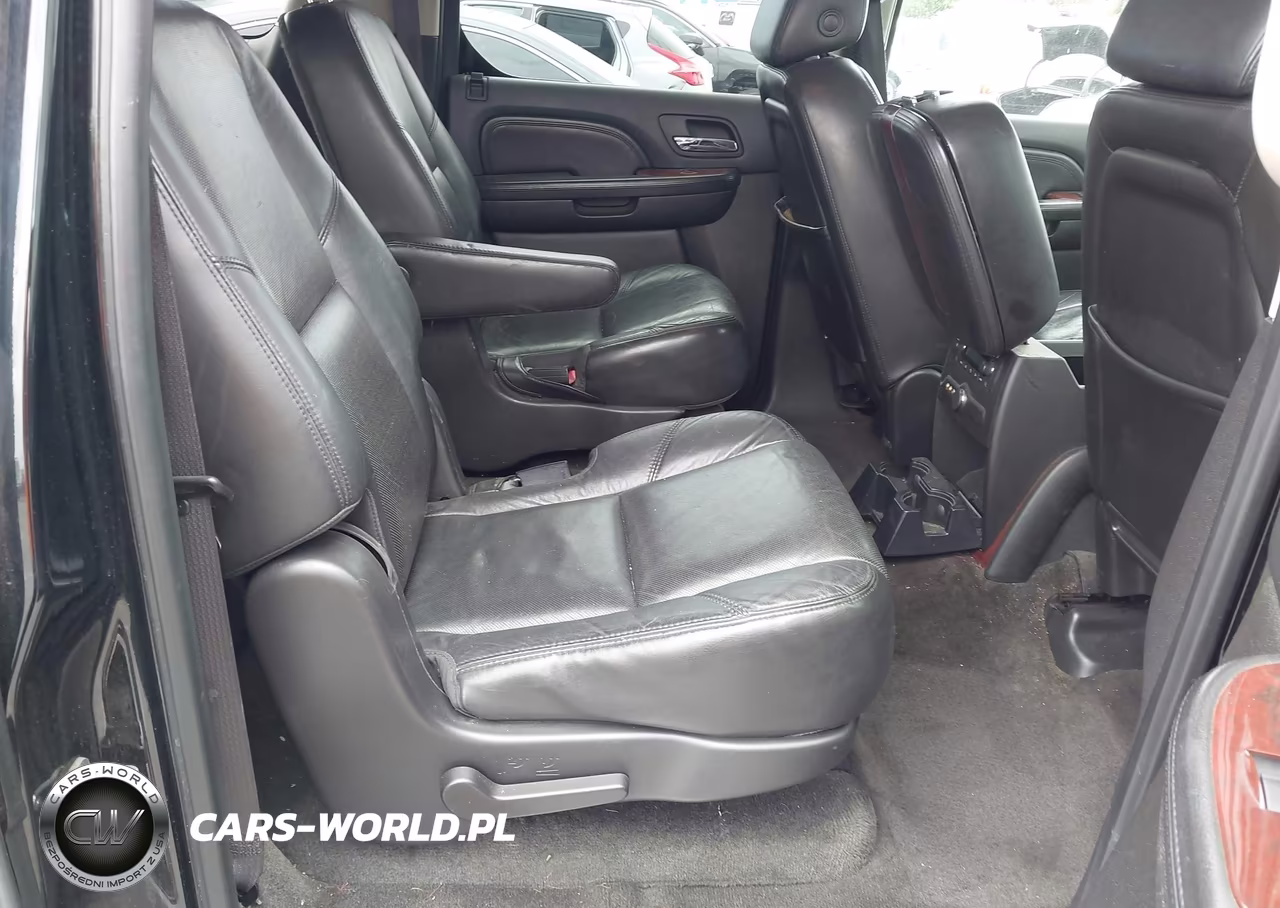 2008 Cadillac Escalade Esv VIN:1GYFK66868R161118 - 8