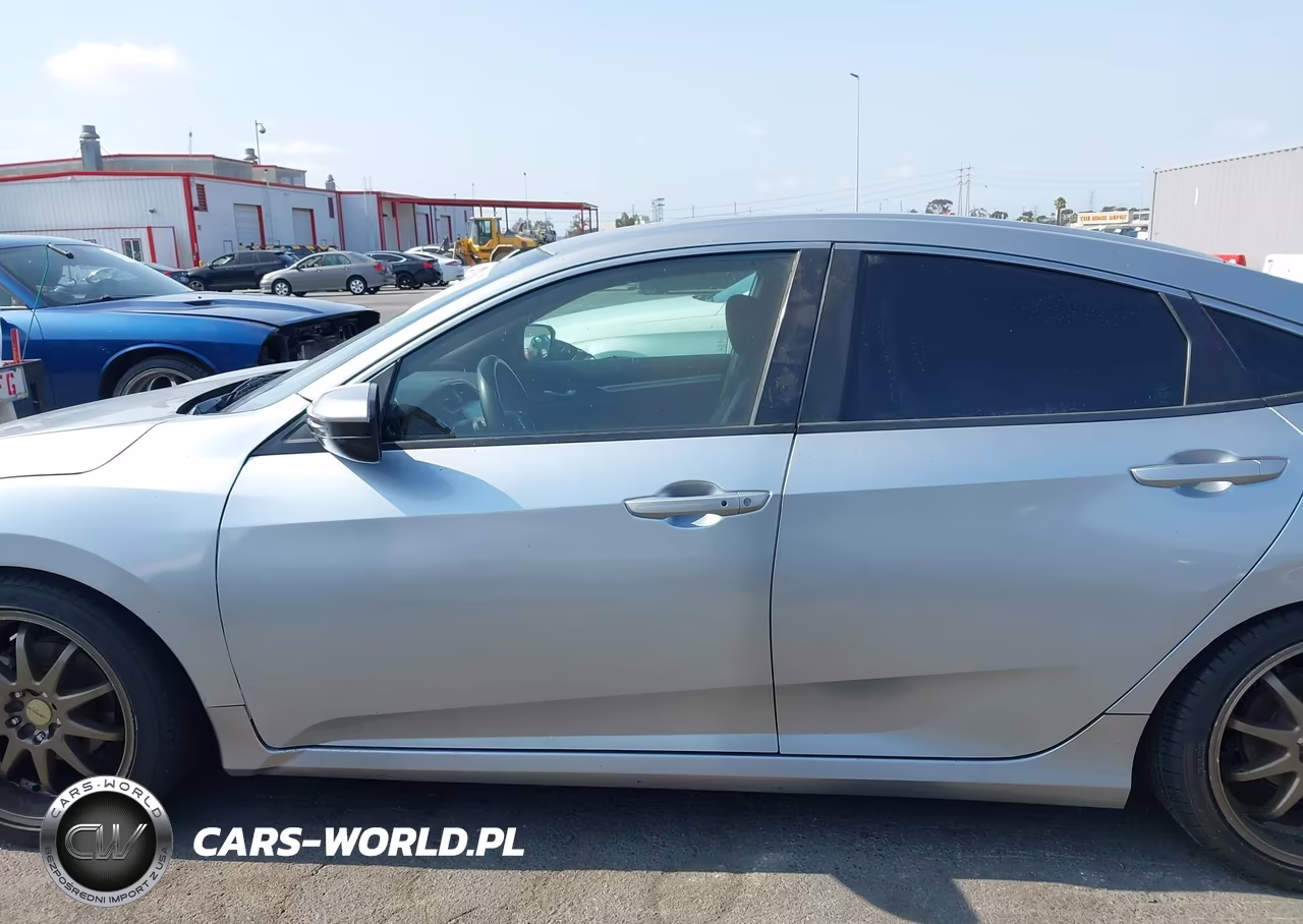2020 Honda Civic Sport VIN:19XFC2F89LE214779 - 14